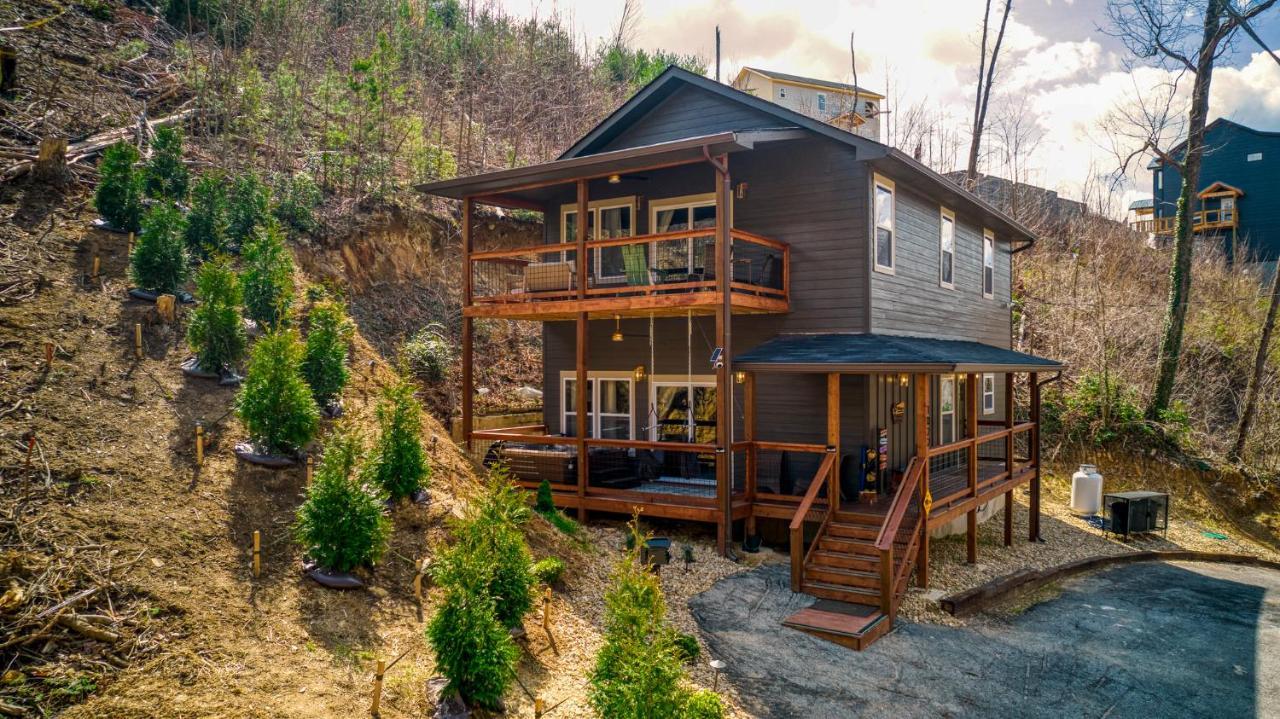 Mins To Gburg Sleeps 8 Hot Tub Arcade Area Pool Villa Gatlinburg Eksteriør bilde